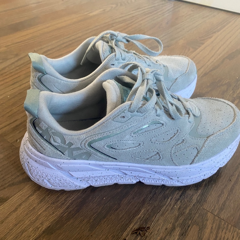 Hoka One One Clifrton L Suede Sneaker